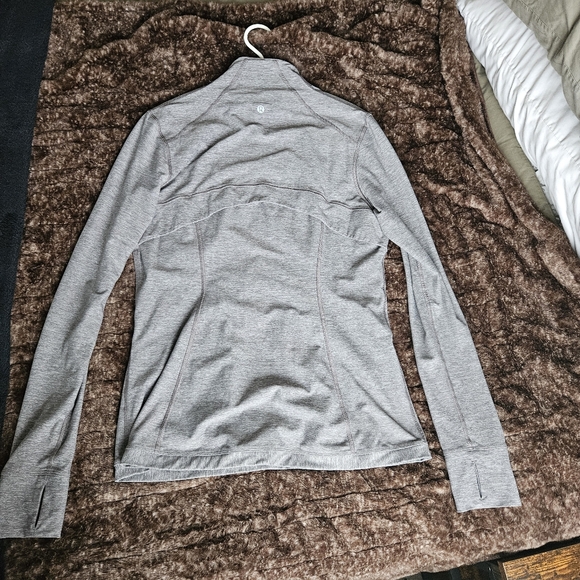 Lululemon Define Pullover - Picture 8 of 10